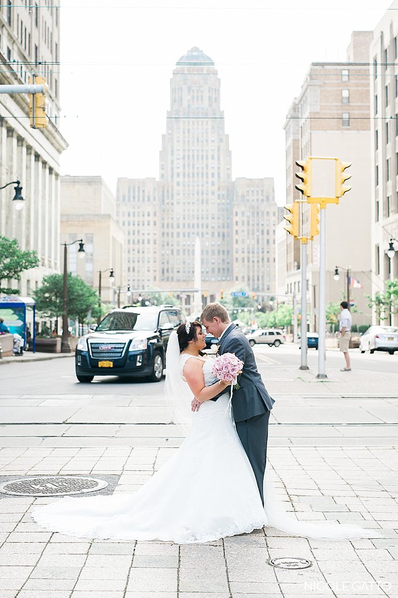 Buffalo_Wedding_Photographer (63 of 162).jpg