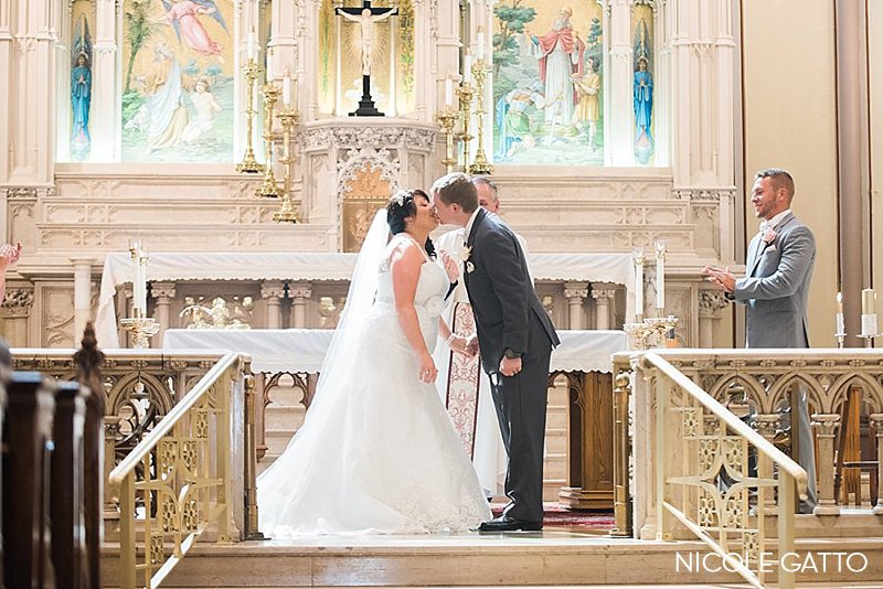 St_Louis_Church_Wedding_Buffalo_NY_0032.jpg
