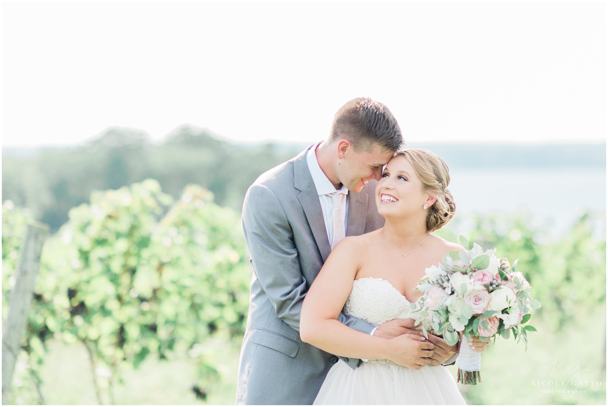 Ventosa_Vineyards_wedding_fingerlakes_NY_0222.jpg