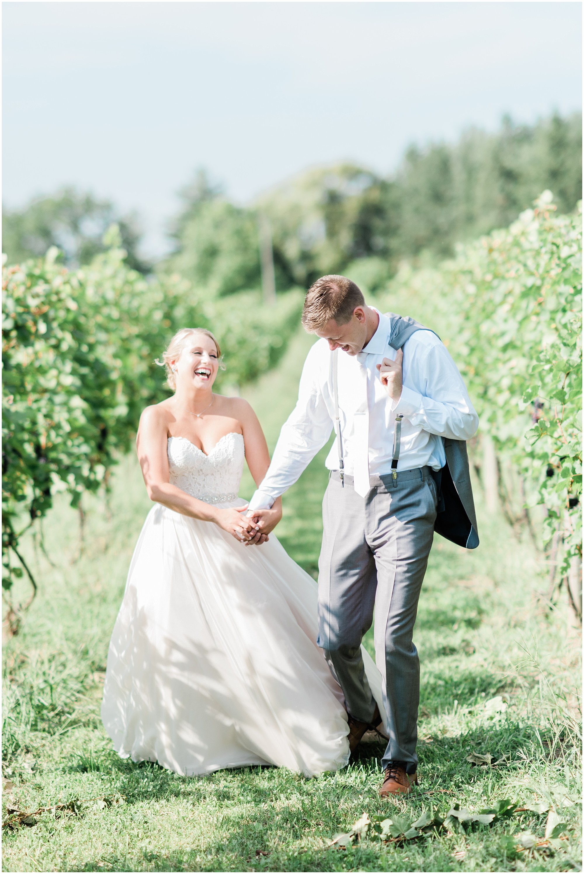 Ventosa_Vineyards_wedding_fingerlakes_NY_0230.jpg