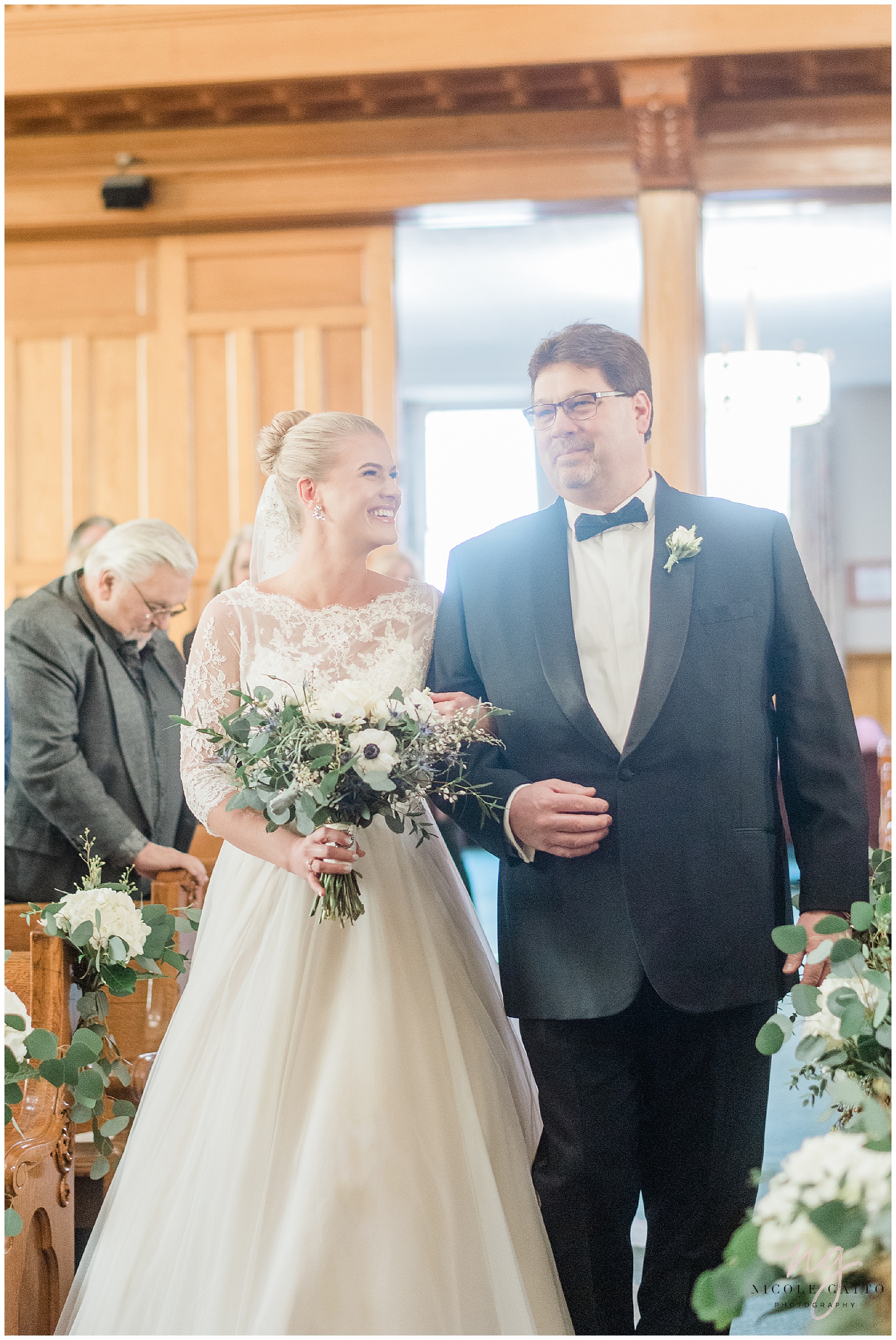 Babeville Asbury Hall Wedding | Wedding Photographers Buffalo