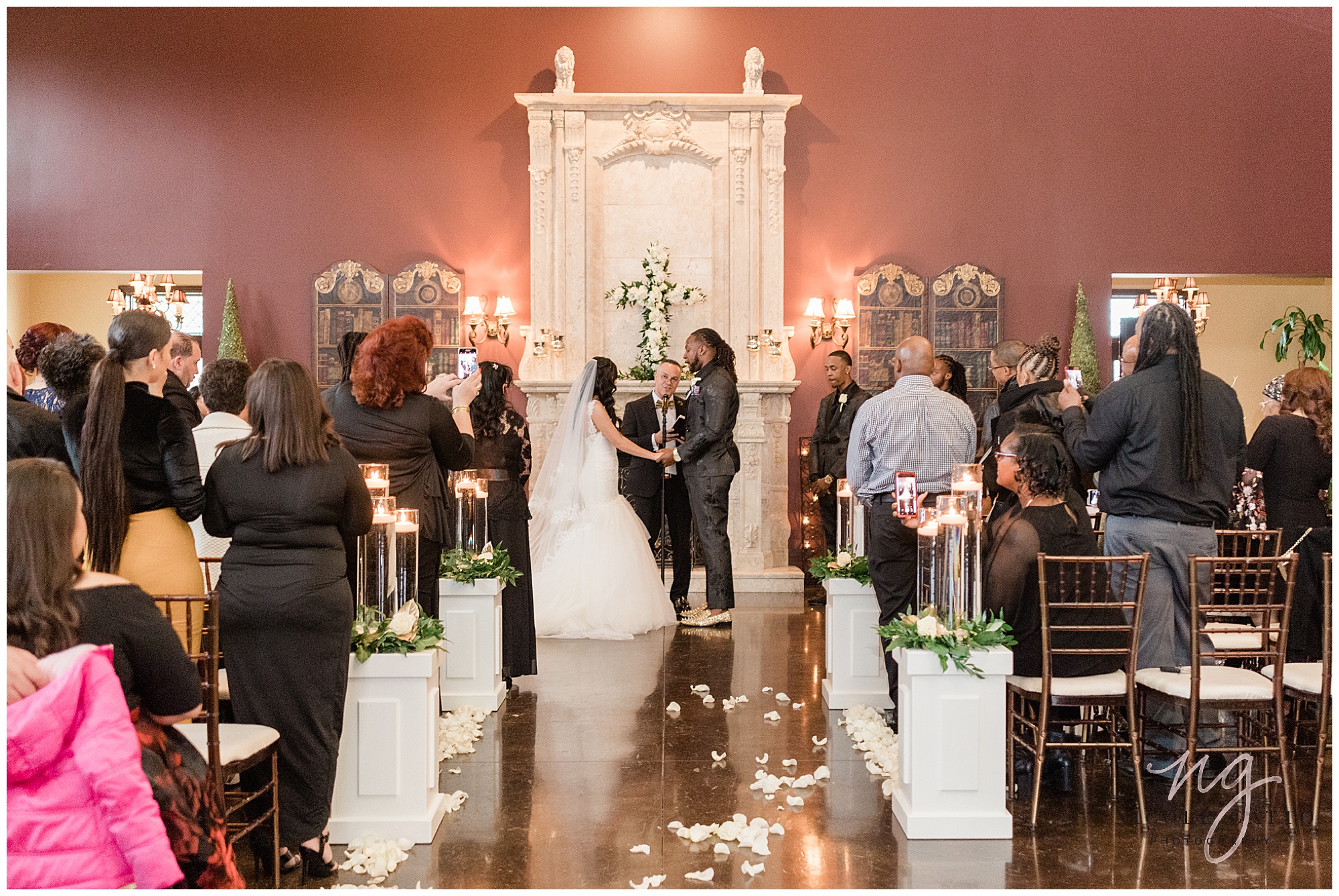 Wedding_ceremony_at_Avanti_mansion_Library_0170.jpg