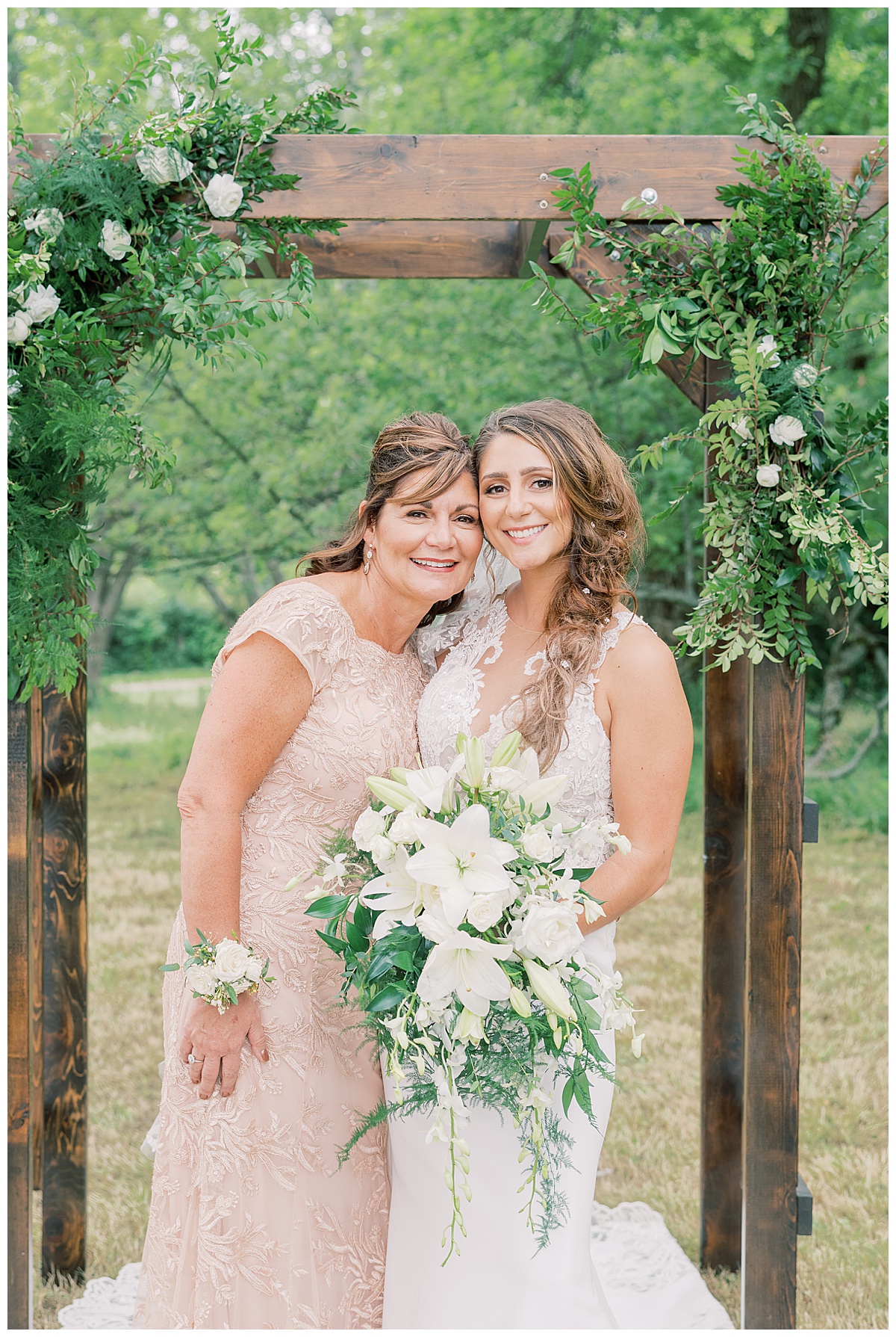 family picture of bride and mother